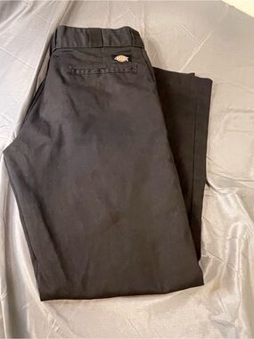 Dickies Men’s Black Straight Leg Chinos